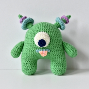 Amigurumi monstruo best sale