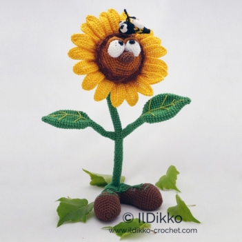Sonny the Sunflower amigurumi pattern - Amigurumi.com