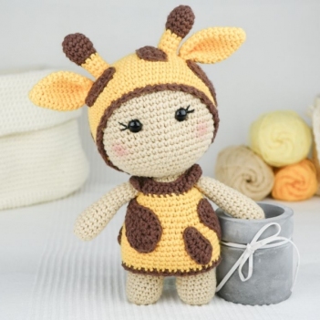 Moly the Giraffe (LittleFriends Collection) amigurumi pattern ...