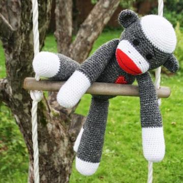 Sock monkey amigurumi pattern