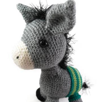 Eduardo the Donkey amigurumi pattern by Pii_Chii