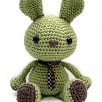 Wasabi the Bunny amigurumi pattern by Little Muggles