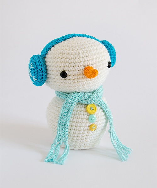 Mete Snowman Amigurumi.com - Book creations - Amigurumi Winter Wonderland